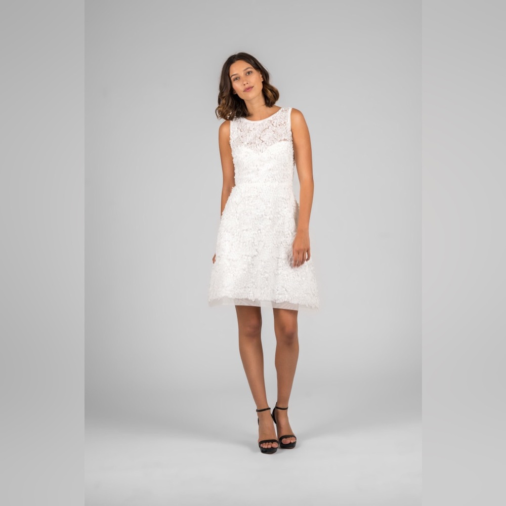 Taylor Dresses Women's Petal on Mesh White Sleeveless Dress | Size 12